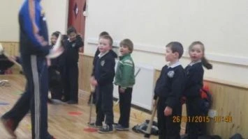 Hurling training in the hall 005